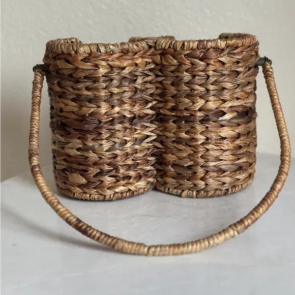 Vintage Boho 2 Wine Bottle Holder Carrier Woven Rattan Wicker Basket Bar Decor - Picture 5 of 12